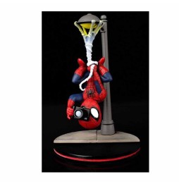 Figurine Marvel - Spider-Man With Spider Cam Qfig 14cm