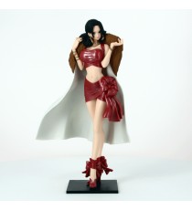 Figurine One Piece - Boa Hancock Christmas Rouge Et Blanche Glitter & Glamours 25cm