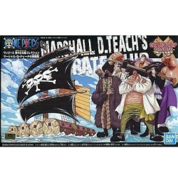 Maquette One Piece - Marshall D. Teach's  Grand Ship Collection  15cm